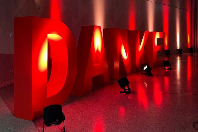 BERLIN sagt Danke branding event mock up 16 SF