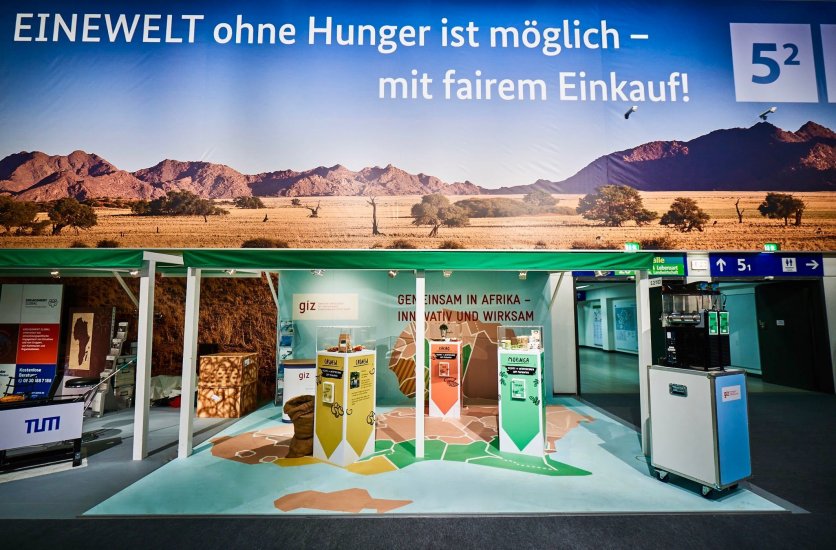 BMZ Gruene Woche GIZ Stand super 19