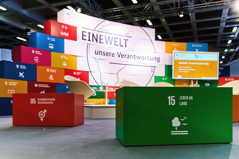 Super Messe Kirche 10