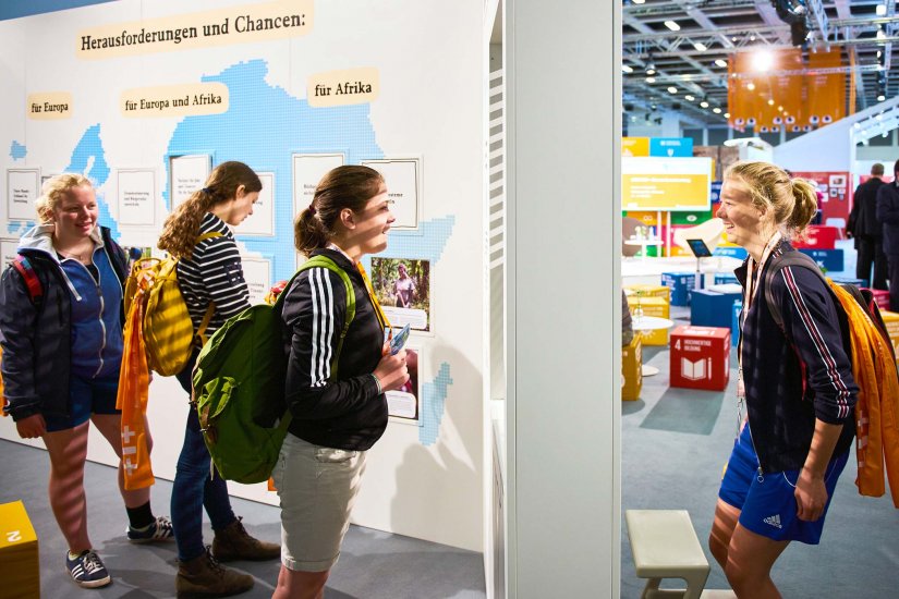 Super Messe Kirche 56