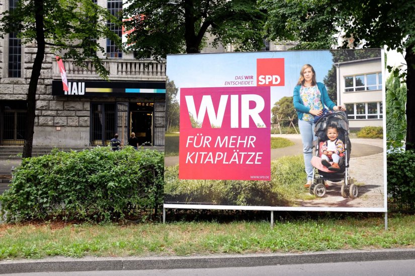 Super Spd 114 Btw 2013 Plakat Outdoor