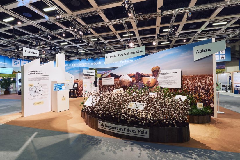 Super Bmz Gruene Woche Messestand 06