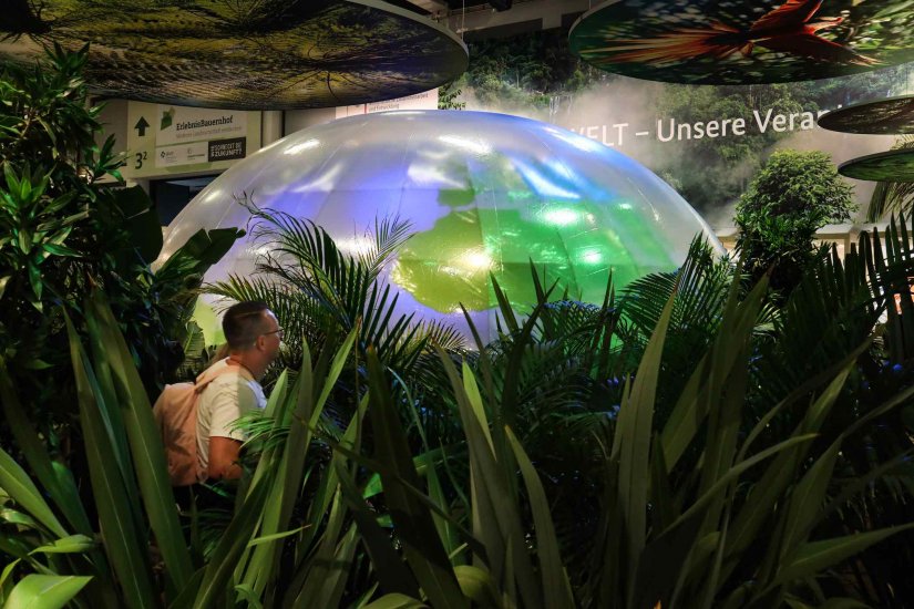 Super An Der Spree Klimabubble Bmz 1