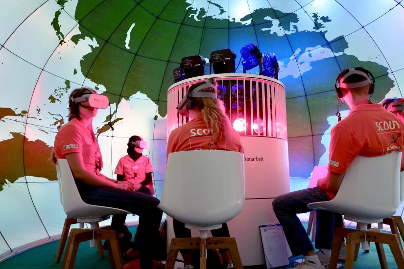 BMZ-Klima-Globus-VR-Exponat-07