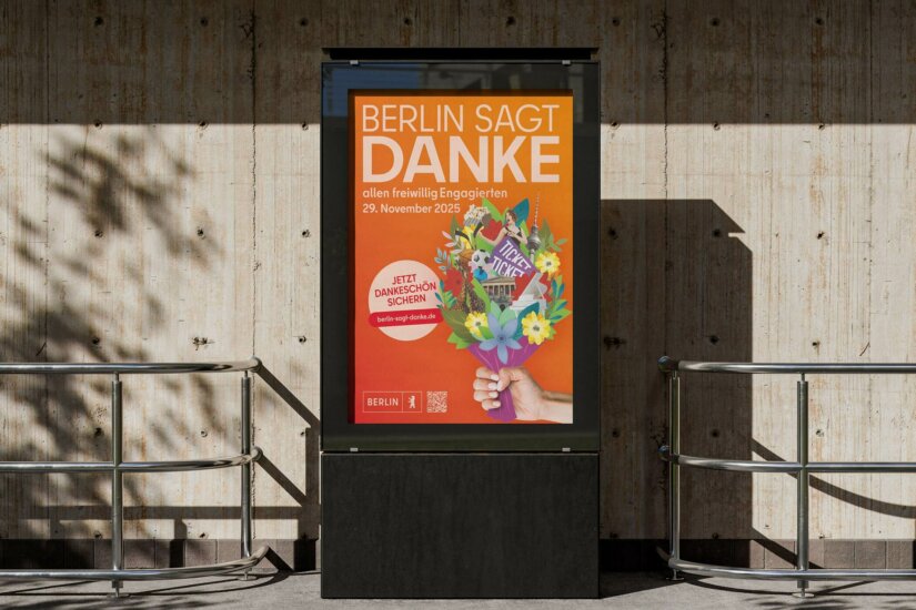 BERLIN sagt Danke branding event mock up 08 SF